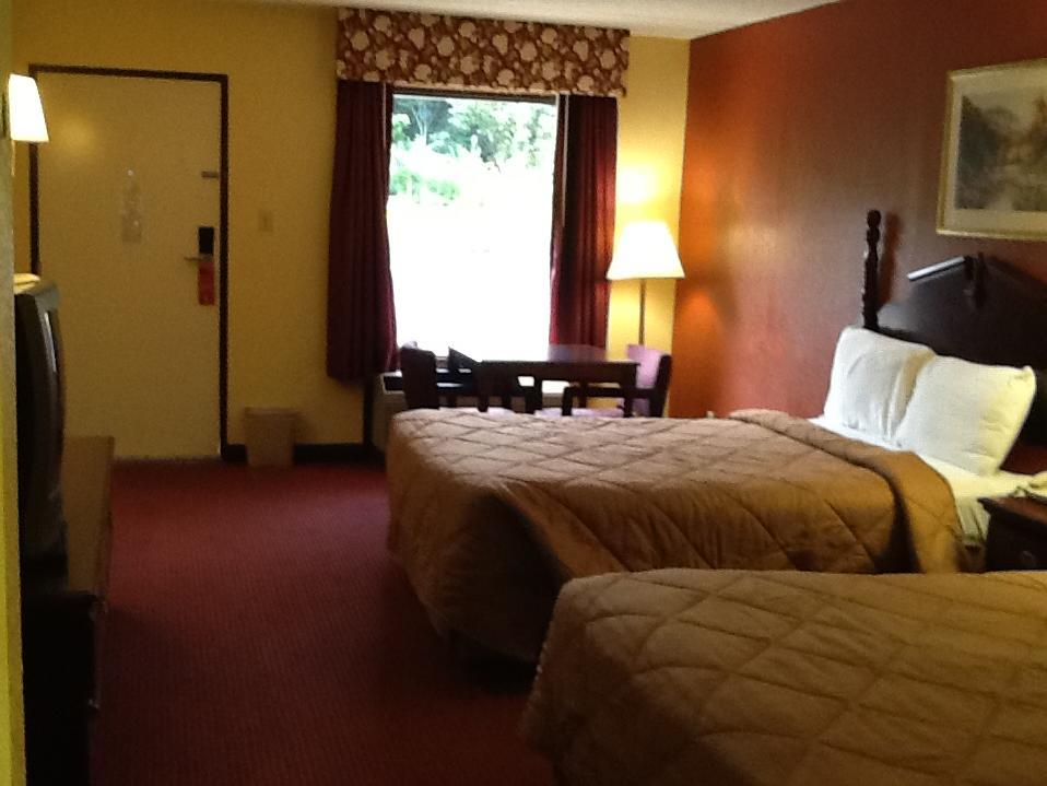 Super 8 By Wyndham Knoxville North/Powell Δωμάτιο φωτογραφία